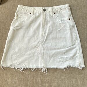 Abercrombie and Fitch White mini skirt